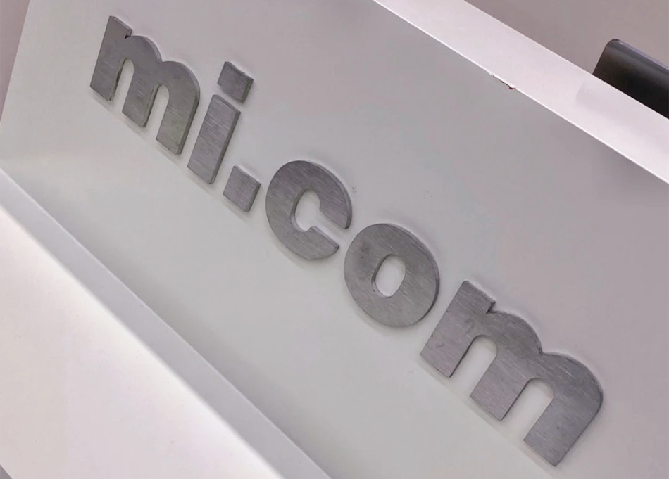 小米（MI）手机店拉丝不锈钢金属字展示效果图